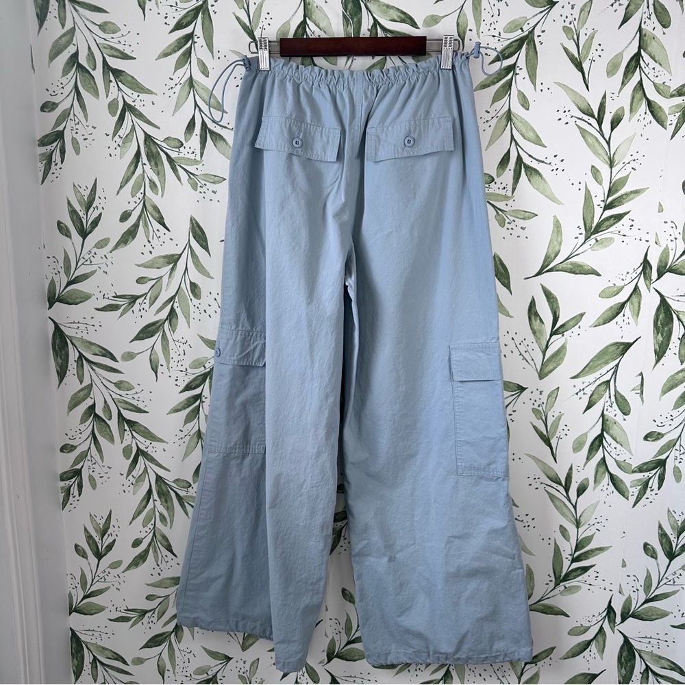 PacSun Parachute Cargo Pants. Light Blue. Medium. - Picture 4 of 10